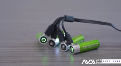 Nabíjecí port TYPE-C: Podpora sjednocení nabíjení elektrických zařízení a zvý...